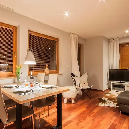 Apartserwis - Zacisze Apartment
