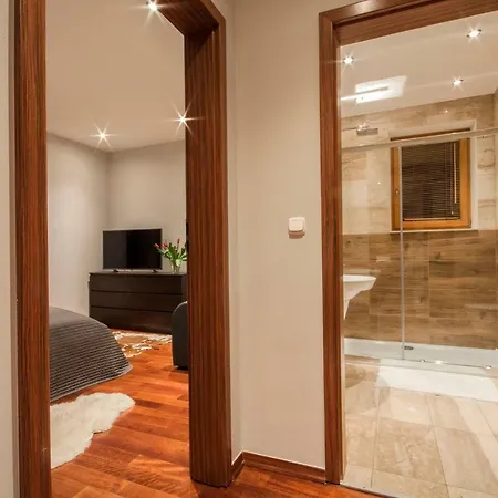 Apartserwis - Zacisze Apartment
